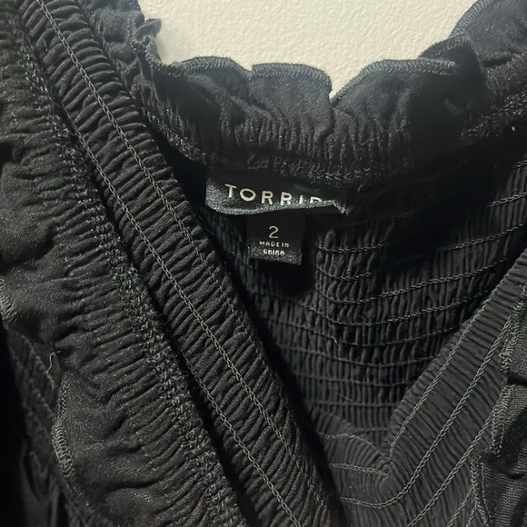 NWOT Torrid Ruffle Tube Top - Picture 2 of 4